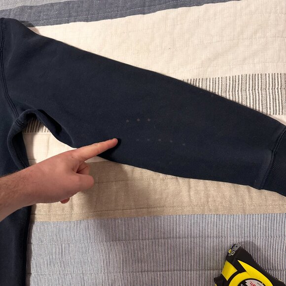 Nike Crewneck Sweater Mens L Navy Blue Long Sleeve Distressed Cotton Sweatshirt - Picture 3 of 7